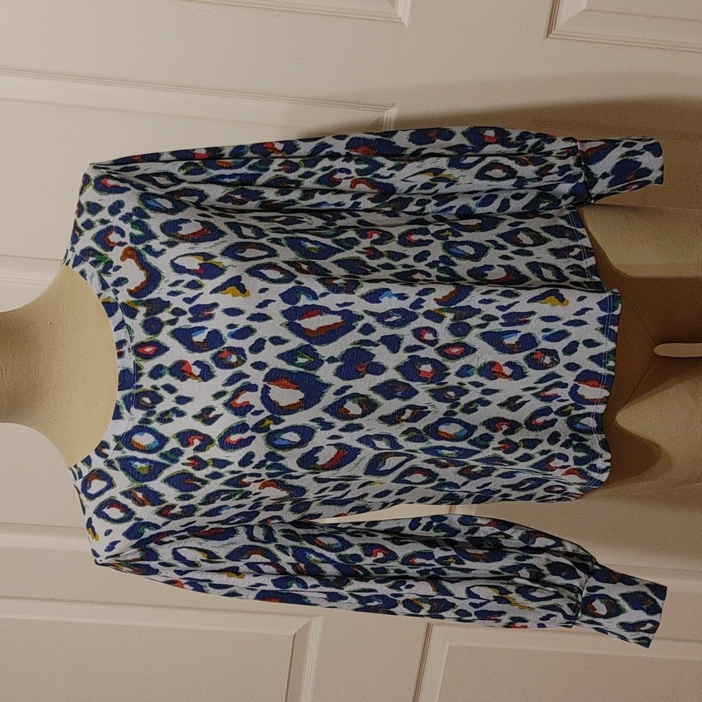 9️⃣ NWOT Nine West Top